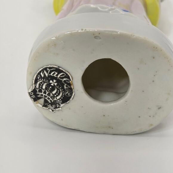 Wade England Porcelain Figurine Lady in Yellow Dress Hand-Painted Vintage - Picture 5 of 7